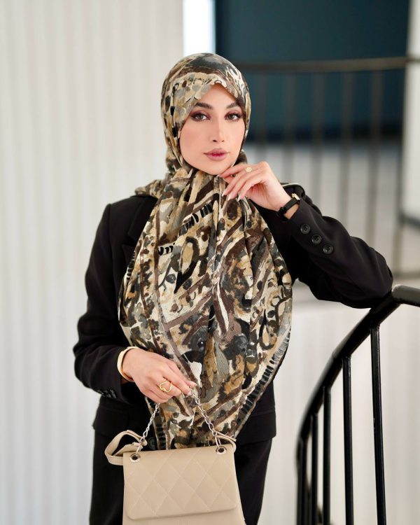 روسری نخ گارزا h004