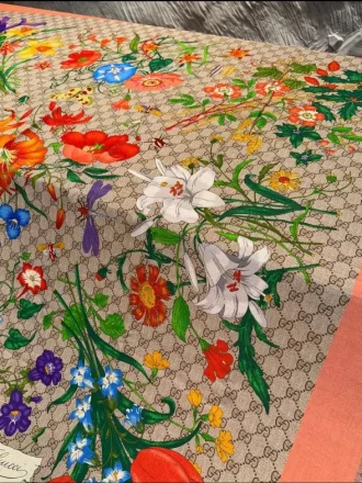 روسری نخ مدال اورجینالnm01