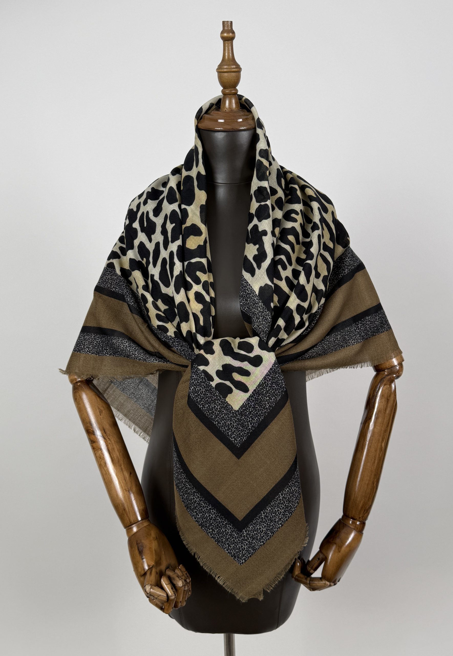 IMG_2649 (2) روسری نخ پنبه وارداتی si1123 - Image 1